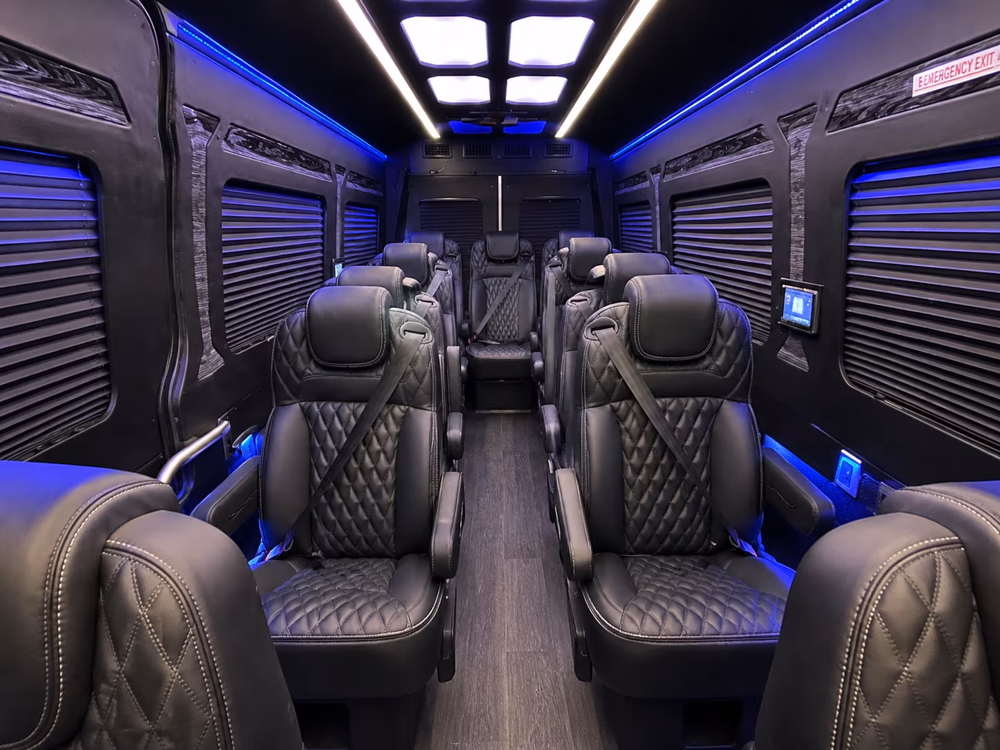 arrange transportation for your next airport transfer 5