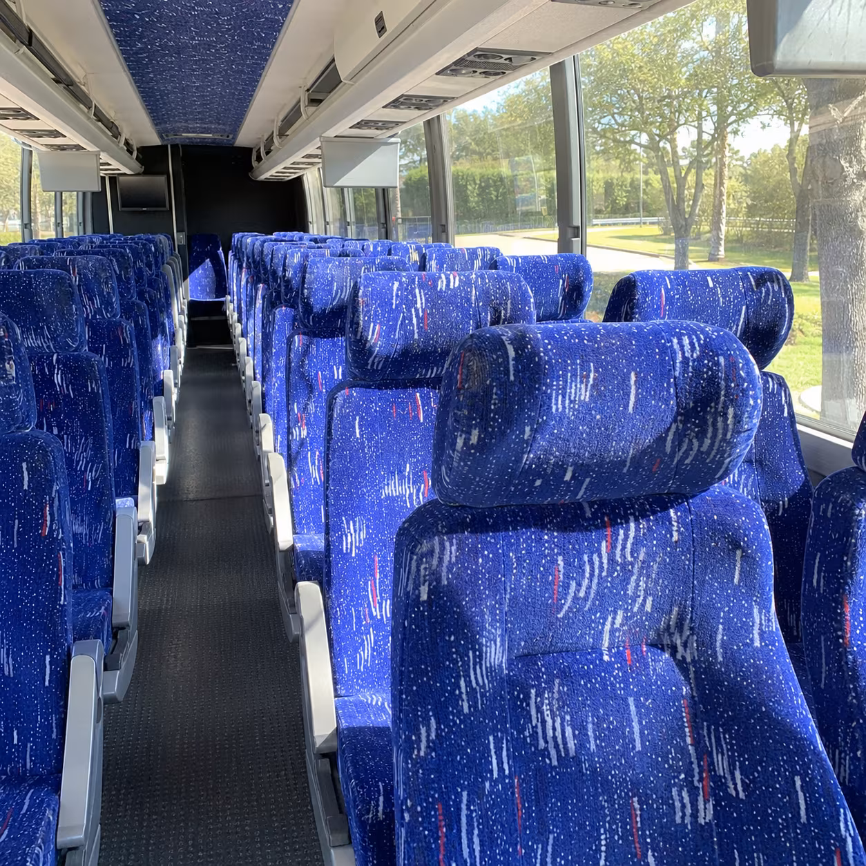 arrange transportation for your next concert or music festival 1