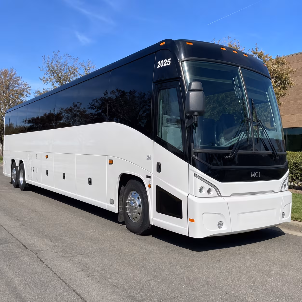 arrange transportation for your next wedding 1