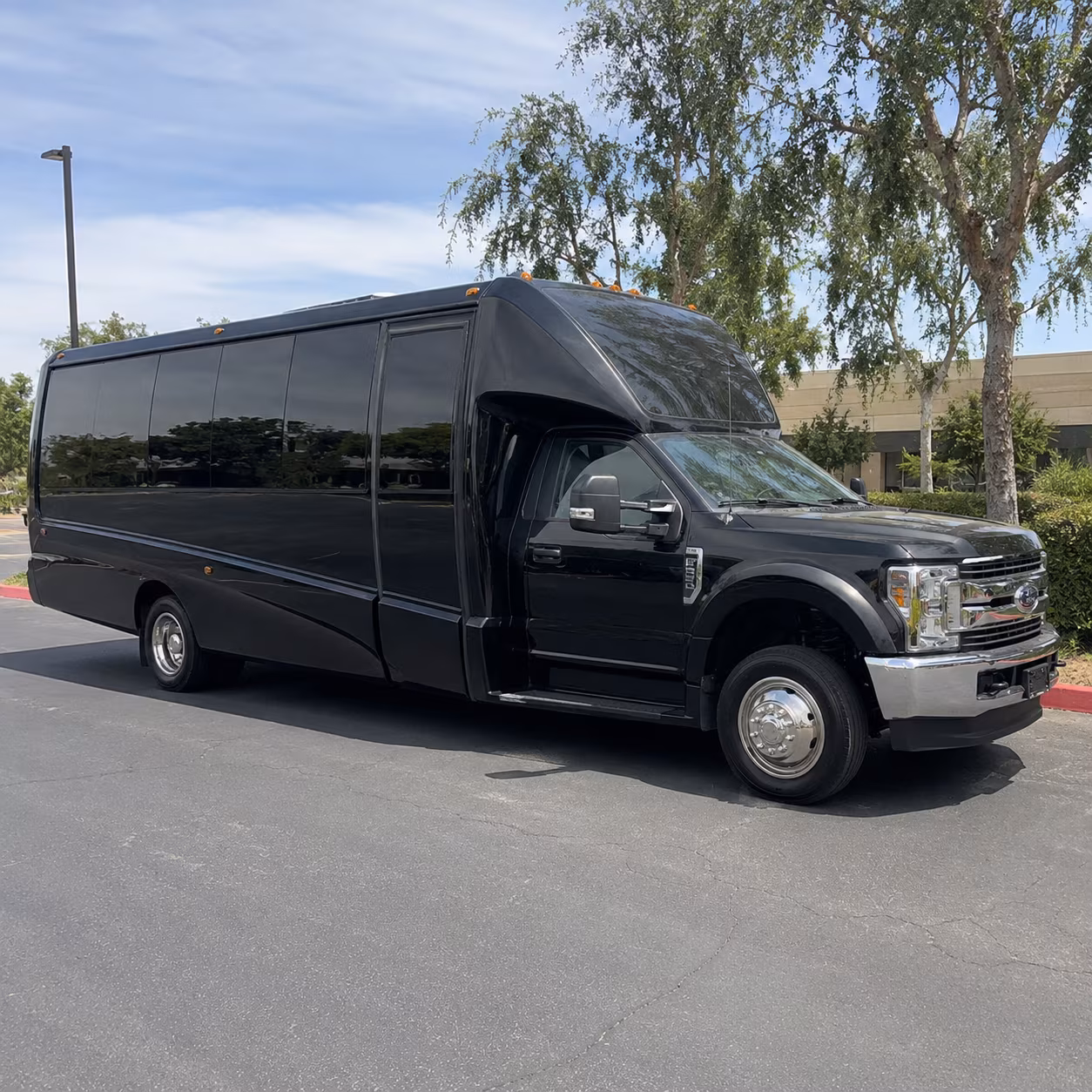 buses for camarillo and oxnard convention overflow groups