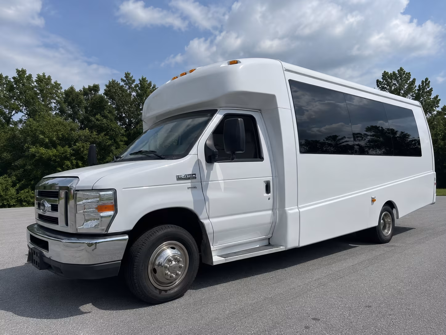 how number of stops and hold time between them affect the total hours on a ventura bus rental