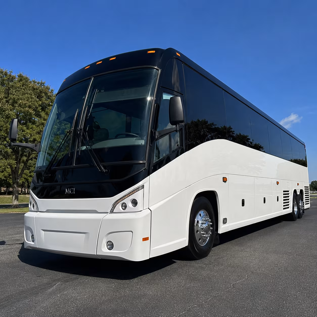 long distance charter buses for ventura fan groups traveling to away games