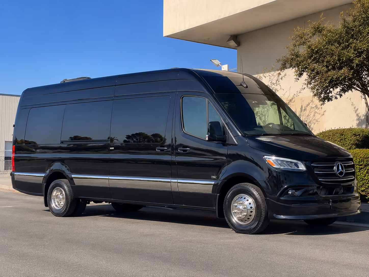 sprinter vans and small group prom transportation in ventura
