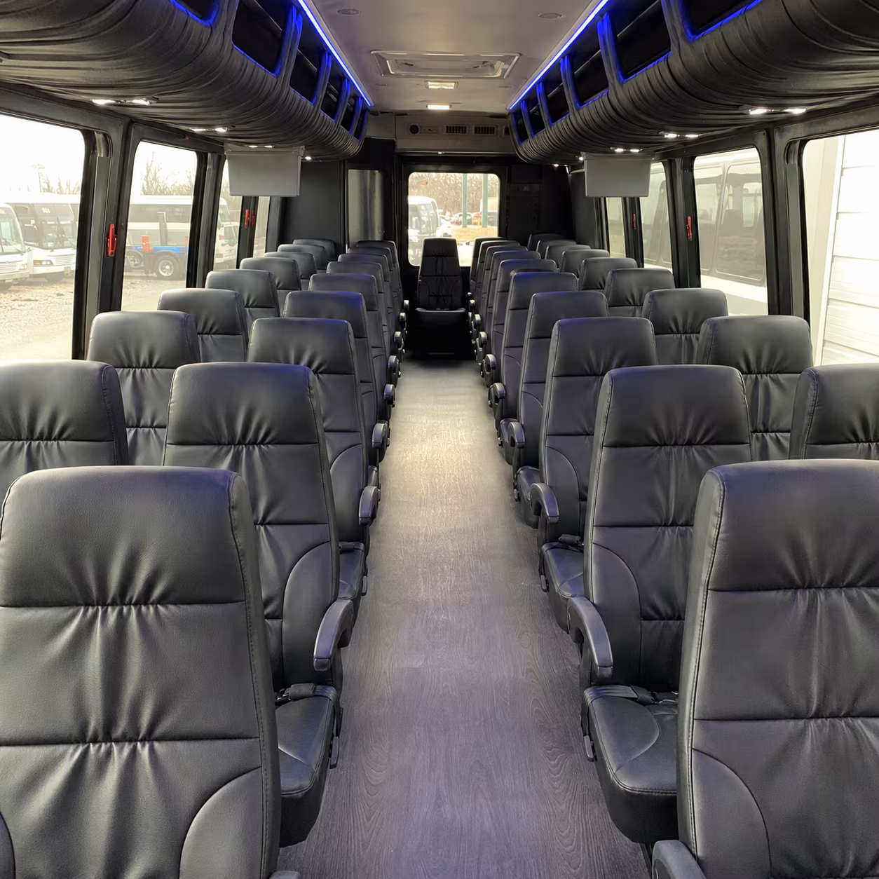 ventura 28 passenger minibus interior